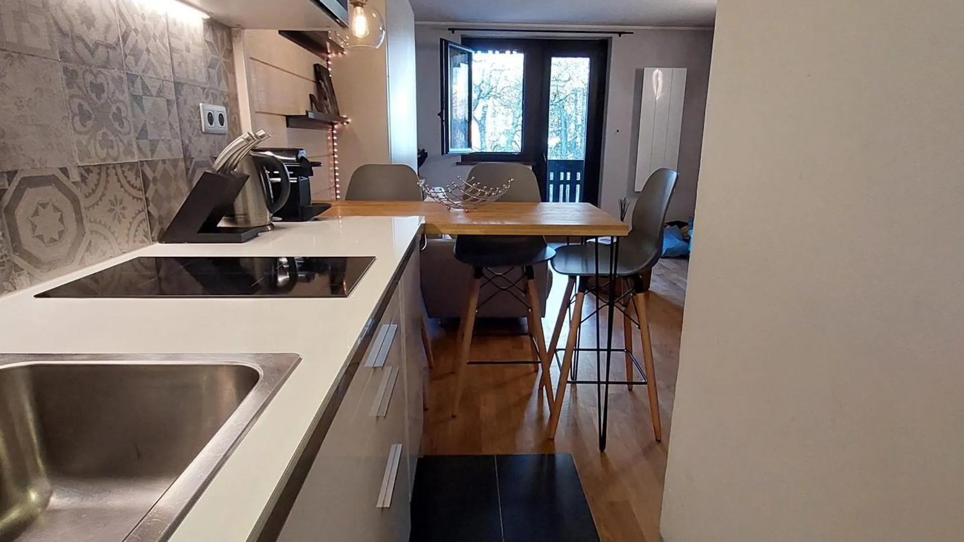 Apartment Studio Confortable Renove Avec Wifi A Chamonix - Fr-1-517-69