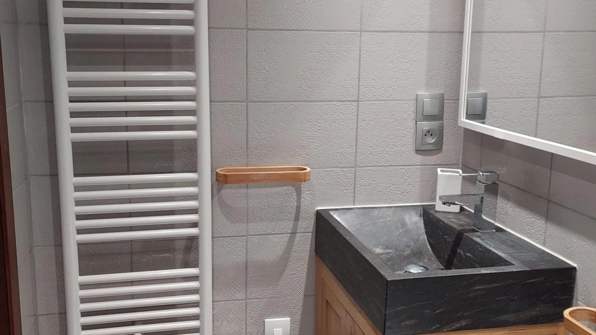 Studio Confortable Renove Avec Wifi A Chamonix - Fr-1-517-69 France